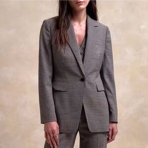 BANANA REPUBLIC SIENA ITALIAN WOOL  BLAZER